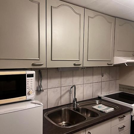 Hoda Apartment - Cozy Central Apartment With Free Parking Leknes Zewnętrze zdjęcie